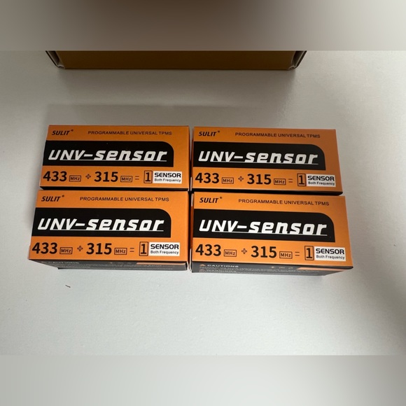 4 X CGSULIT 315MHz&433MHz TPMS Universal Programmable Sensor with Aluminum Valve - Picture 6 of 9